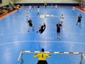 800px-Team_Handball_Jumpshot_09_USA_Nationals